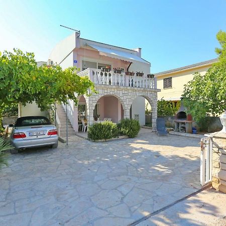 Villa Neyla Vir Exterior foto